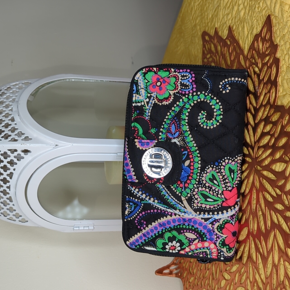 Vera Bradley wallet